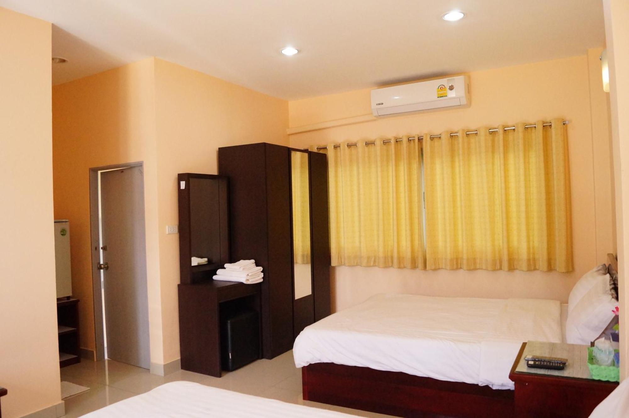 Jirasin Hotel & Apartment Ranong Cameră foto