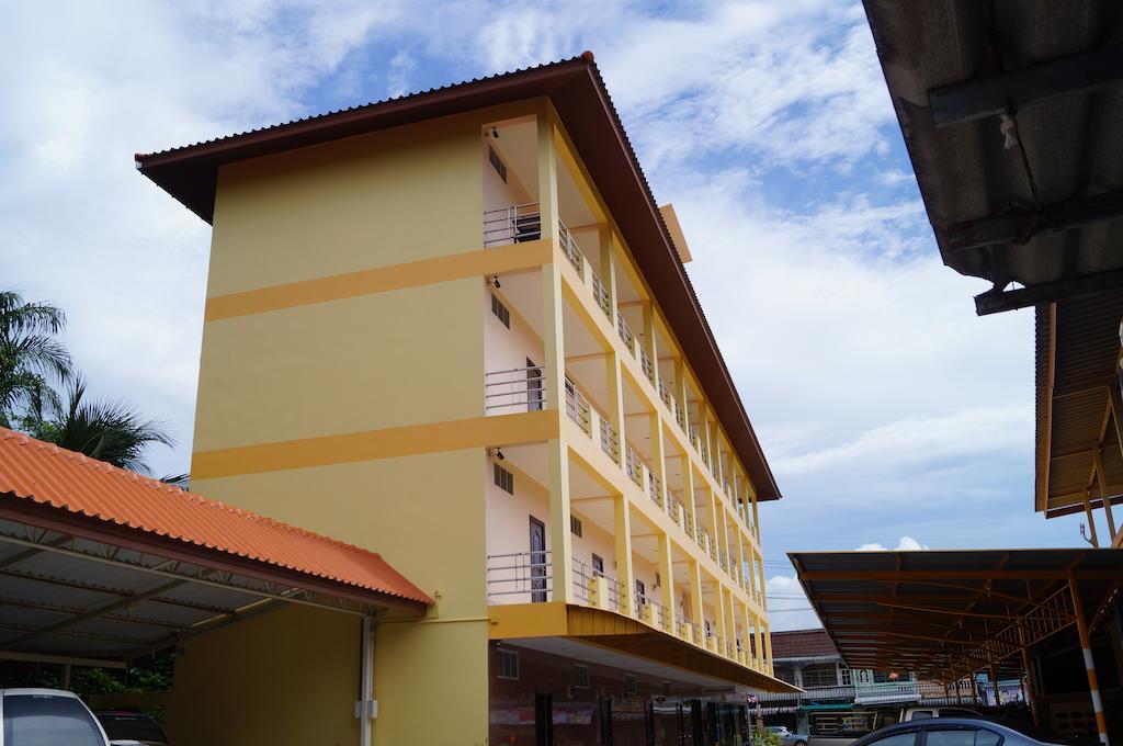 Jirasin Hotel & Apartment Ranong Exterior foto